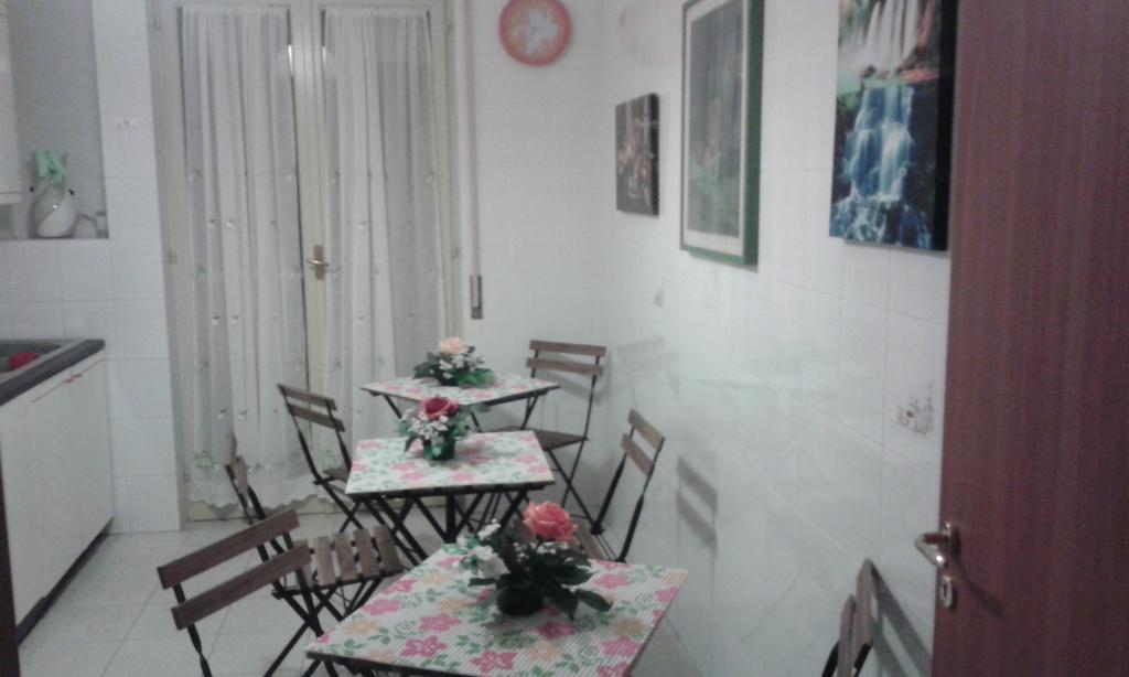 크로토네 Il Girasole B&B 외부 사진